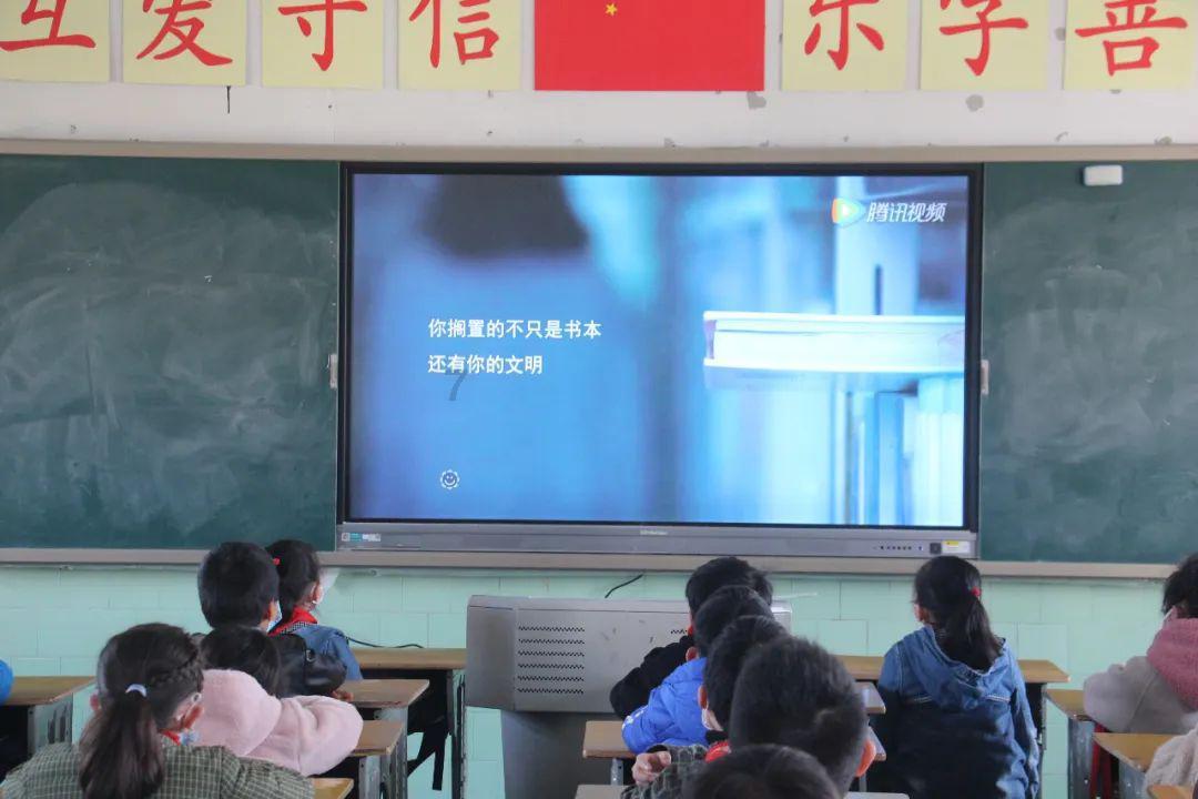 随着电动汽车的普及，燃油车真的会退出中国市场吗？为什么？