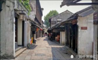 捅破“卷好评”的泡沫